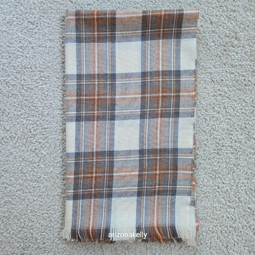 NWOT Johnstons Extra Fine Merino Wool Plaid Scarf Scotland - Picture 11 of 11